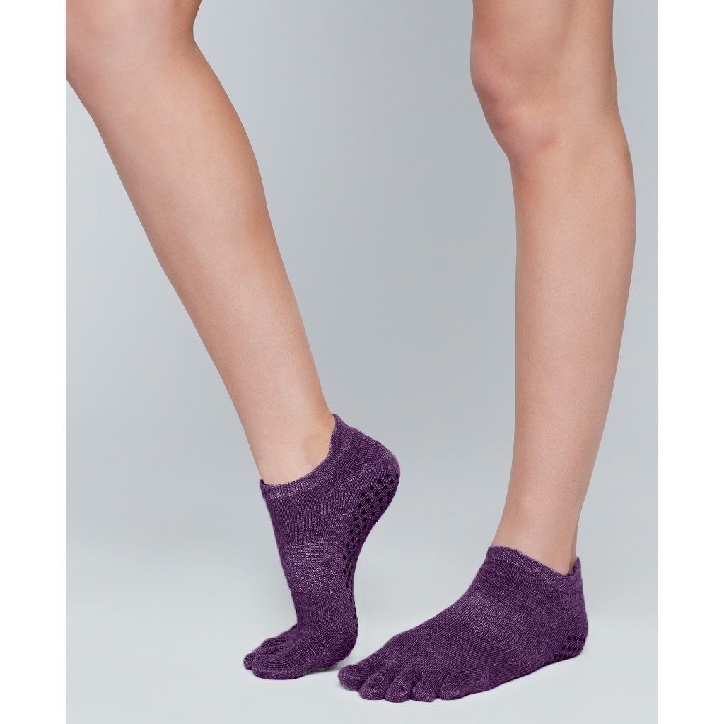 Moonchild-Grip-Socks-yoga-equipment Moonchild-Grip-Socks-yoga-equipment