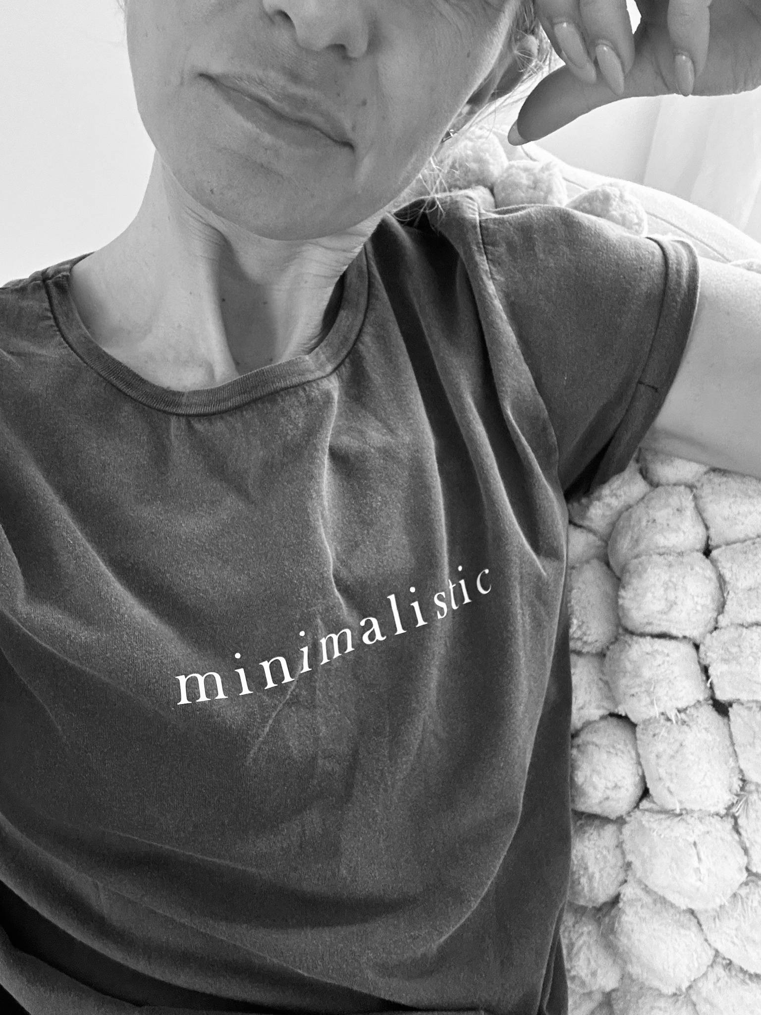 minimalistic-enso-tribe-tee-shirt